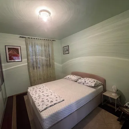Apartment Gordan